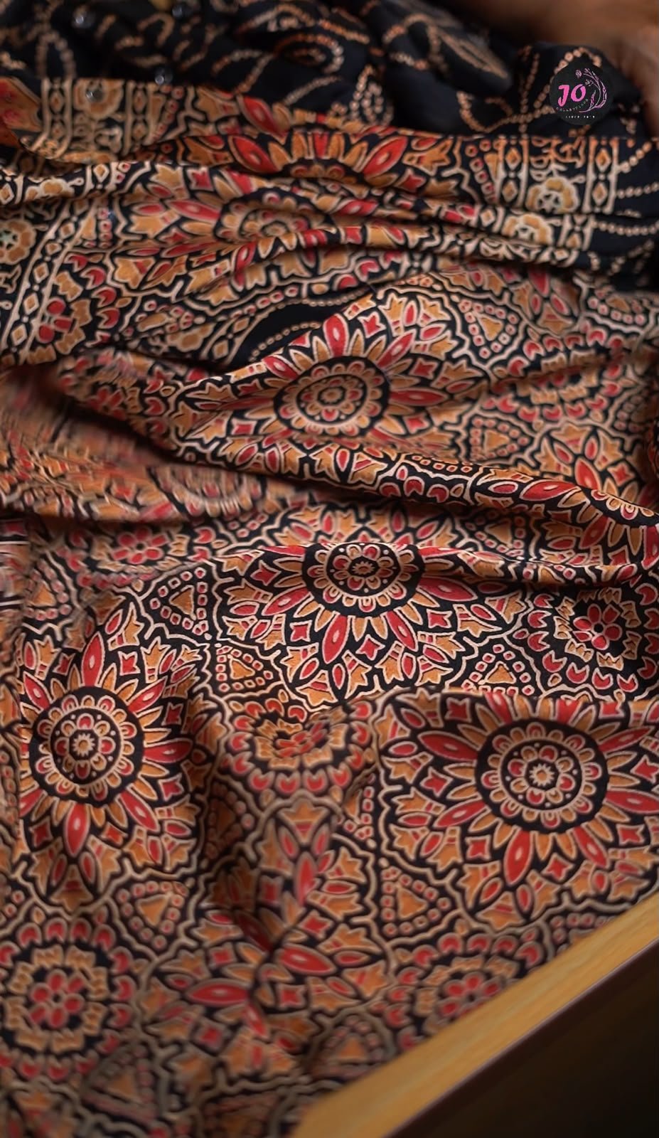 Arjakh Satin viscose silk saree with designer print Sarees Rich Pallu with Designer Original Mirror Work All over saree With* *Heavy mirror Designer lace On Pallu*
