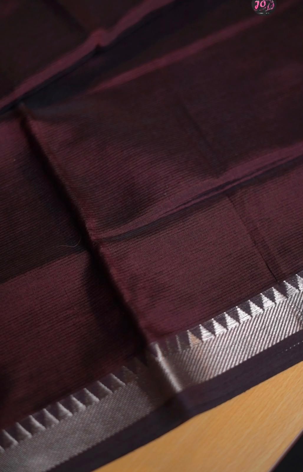 Mangalagiri Handlooms 50 × 50 Nizam pattu sarees with silver jaree border Pallu & blouse Running and paired extra digital printed blouse fabric