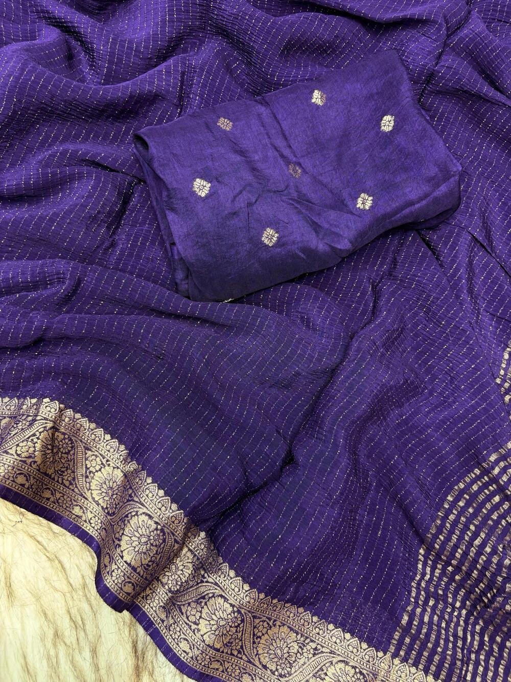 Pure viscose Chinon silk saree with lurex zari in body and jacquard weave borderwith matching viscose zari butti blouse Saree with perfect width and color quality