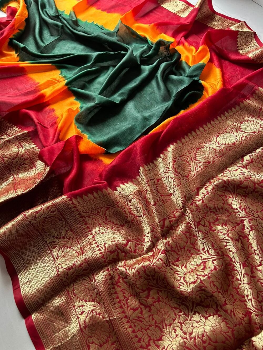 ---Prebook 25 days to ship------Kanjivaram Bandhani Sareeđź’–Fabric Cotton silkBlouseRunningAwesome Heavy Saree With Hand BandhejWork - Hand Bandhej