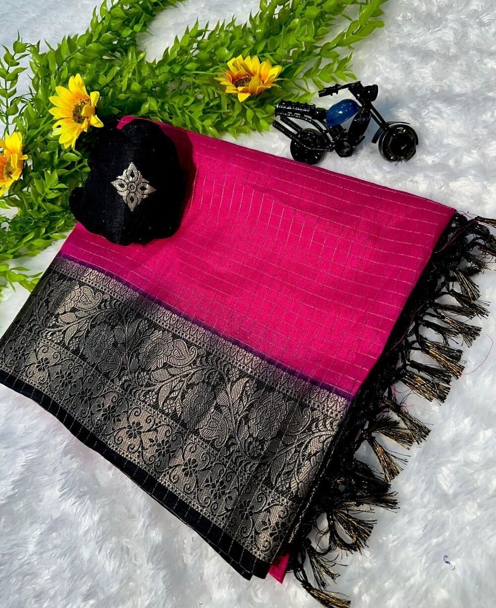Chex Dola SilksPure Dola silk with zari border and zari chex all overPure and premium dola silk saree with tassels on palluand contrast viscose silk blousenew color combinationsTop quality assured