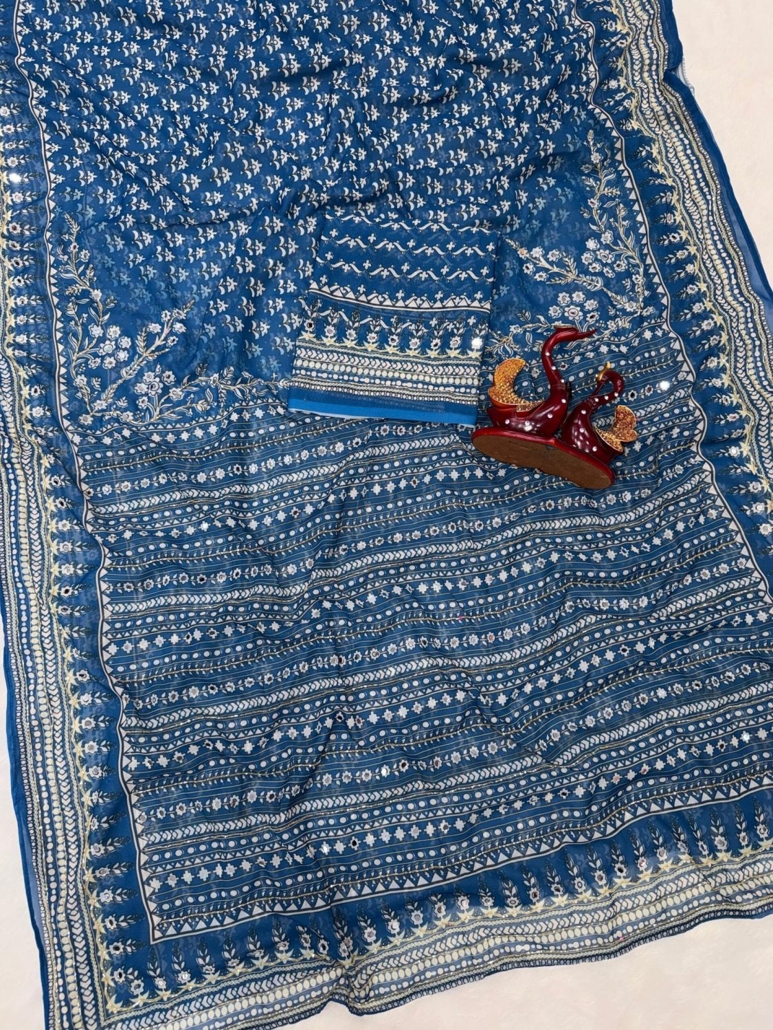 Soft Fox Georgette*WORK :*Beautiful katdana and real mirror work *BLOUSE*- Fox georgette with real mirror and hand work