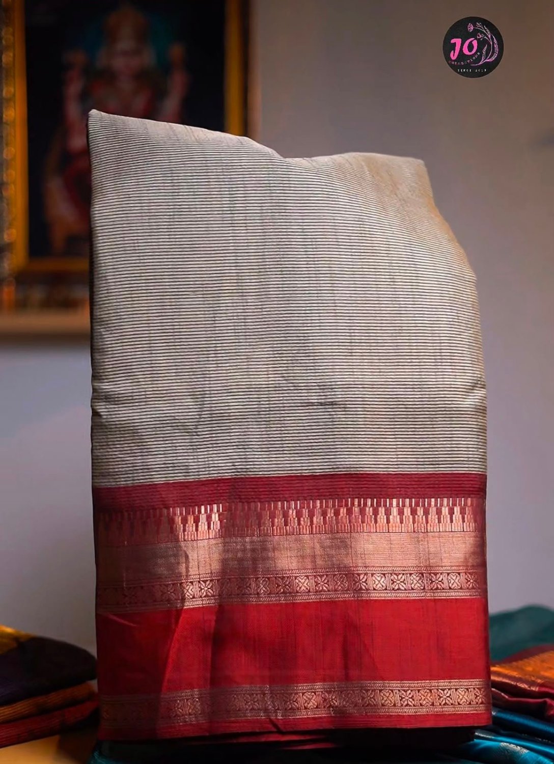 Fancy silk sarees with contrast pallu and blouse