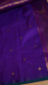 Soft silk saree with contrast pallu and blouse