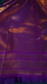 Soft silk saree with contrast pallu and blouse
