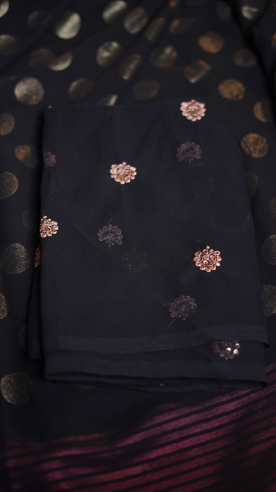 Launching New Faux Georgette Geometrical Design Foil Printed Saree With Beautiful Siroski Work Border Blouse - Embroidered & Sequence Work Blouse Weight 510 Grams