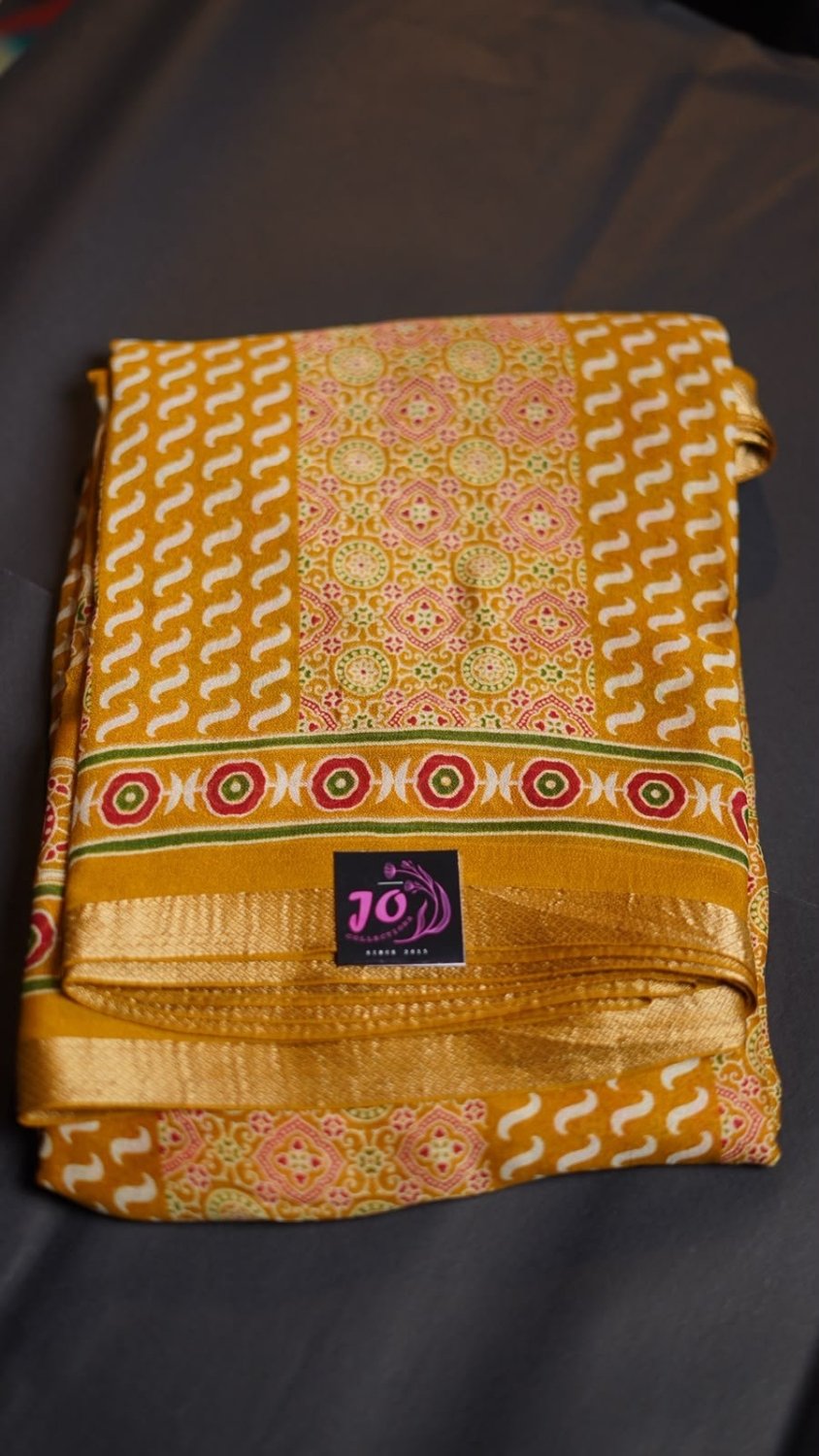 Mishi georgette with running pallu and blouse