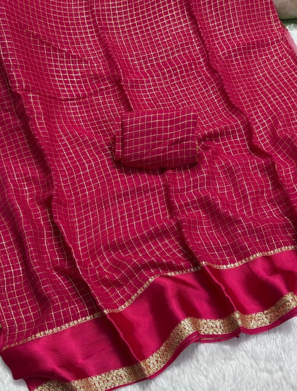 Pure Viscose Georgette saree with lurex thread chex weaving all over Saree With satin borderComes with viscose georgette Blouse