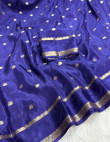 Viscose Mysore crepe silk with jacquard butti with beautiful satin border and self jacquard rose borderPaired with running crepe silk blouse