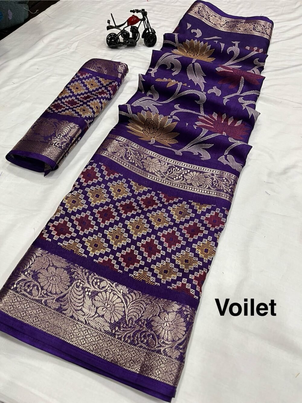 Soft Dola Jacquard sarees   with a nice floral design all over the body of the saree.. Rich Contrast long Border with zari weaving.. with lovely colour and combinations..  Contrast Rich pallu  and contrast BLOUSE as in pic