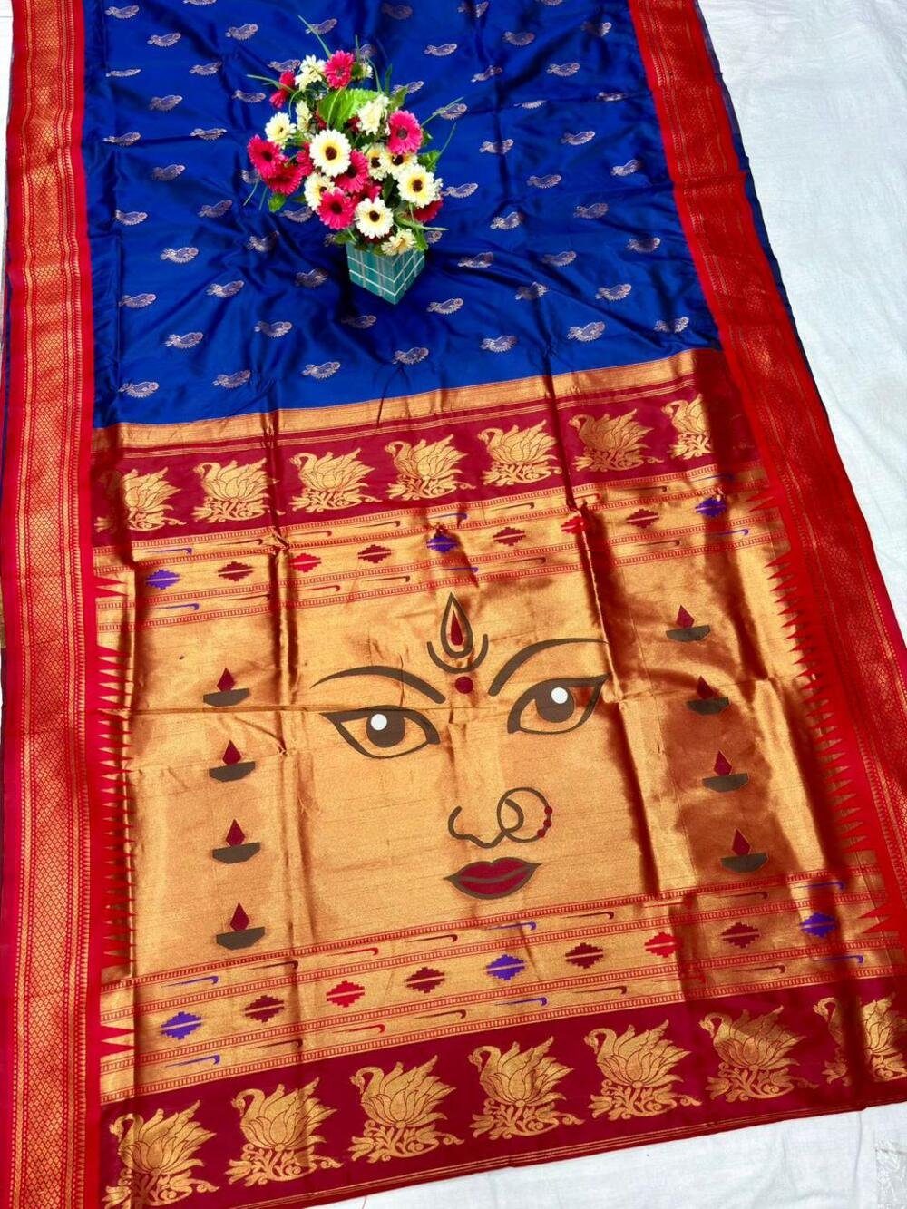 A beautiful collection of semi paithani silk designer pallu & body buta weave with blouse!