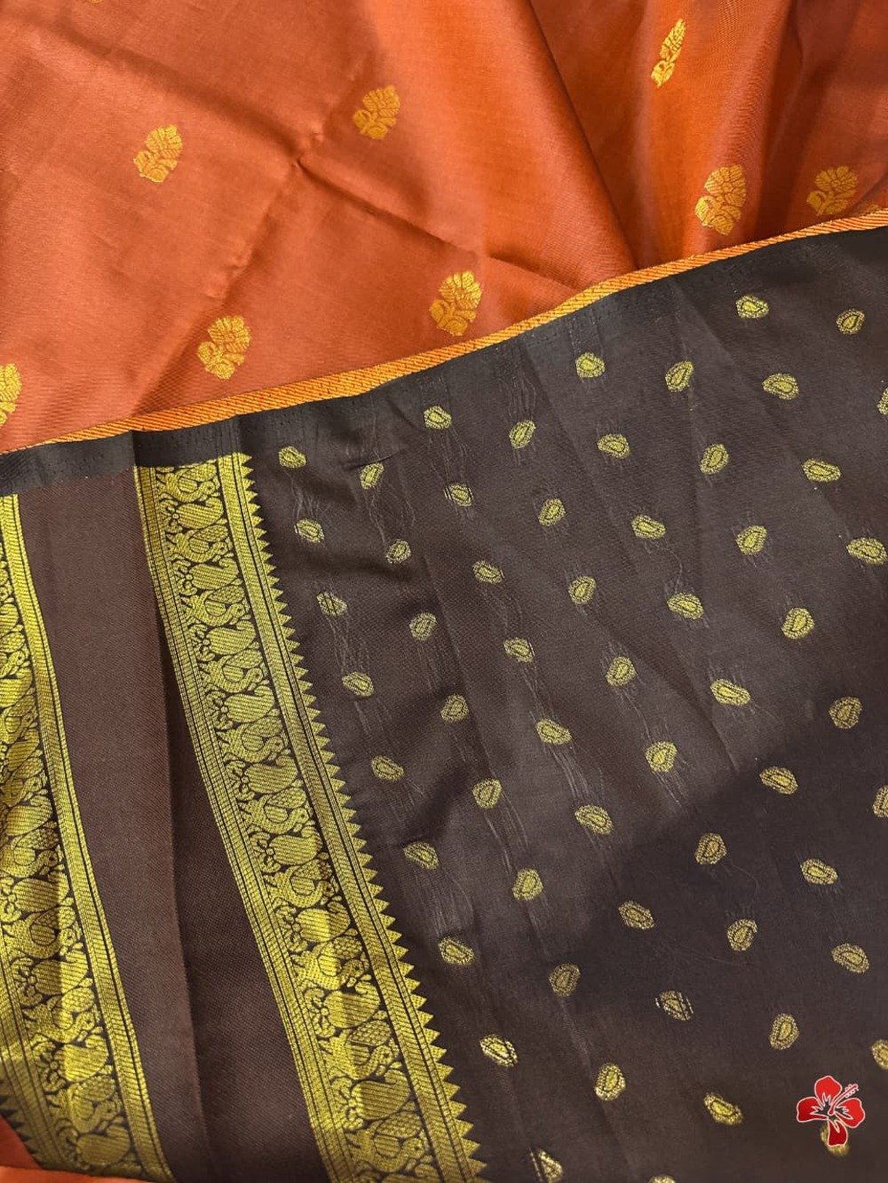 Rust orange with coffee brown Vintage series - The blockbuster hit colour combination of the year..😍😍 Super classy semi kanjivaram soft silk sarees that is inspired from pure silk kanjivaram sarees👗 Having all over traditional butties in the body with contrast woven border and grand woven pallu with exclusive tassels🧶 Pairs with contrast woven blouse🧵 - Image 3