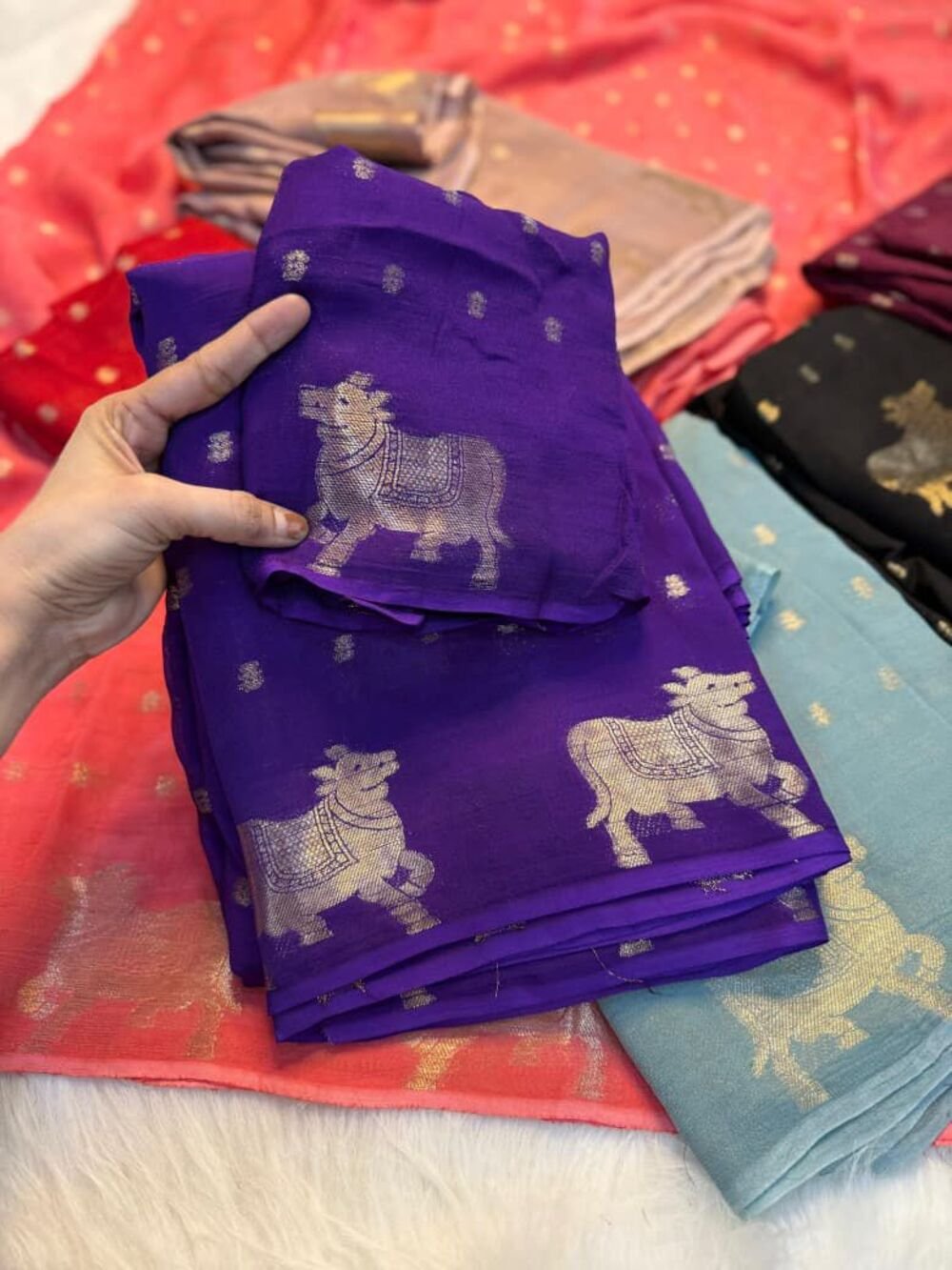 Pure viscose russian crepe saree with pichwai jacquard zari weave design in panel and butti weaving in body Paired with running blouse