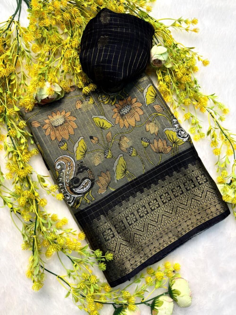 Soft smooth Dola silk with zari border and zari chex all over premium dola silk saree with contrast border and kalamkari print on border and pallu and contrast dola silk chex weaving blouse