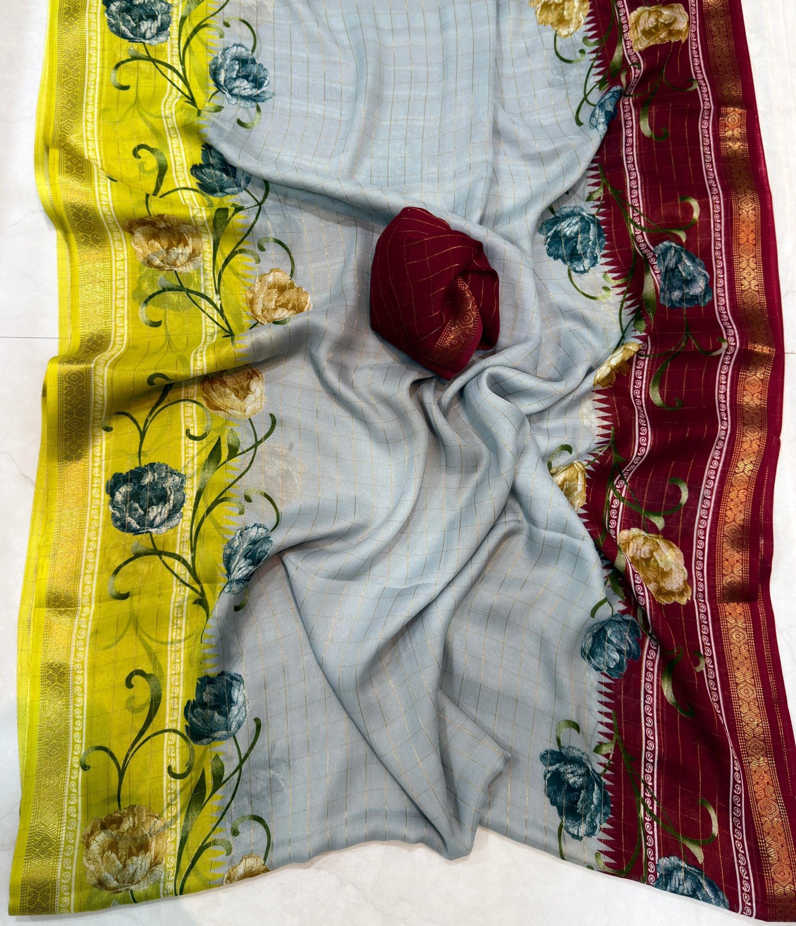 New Arrivals - *Mysore crepe chex* quality- soft crepe chex saree with zari border Beautiful floral print design in shaded colour combinations With running blouse - Image 2