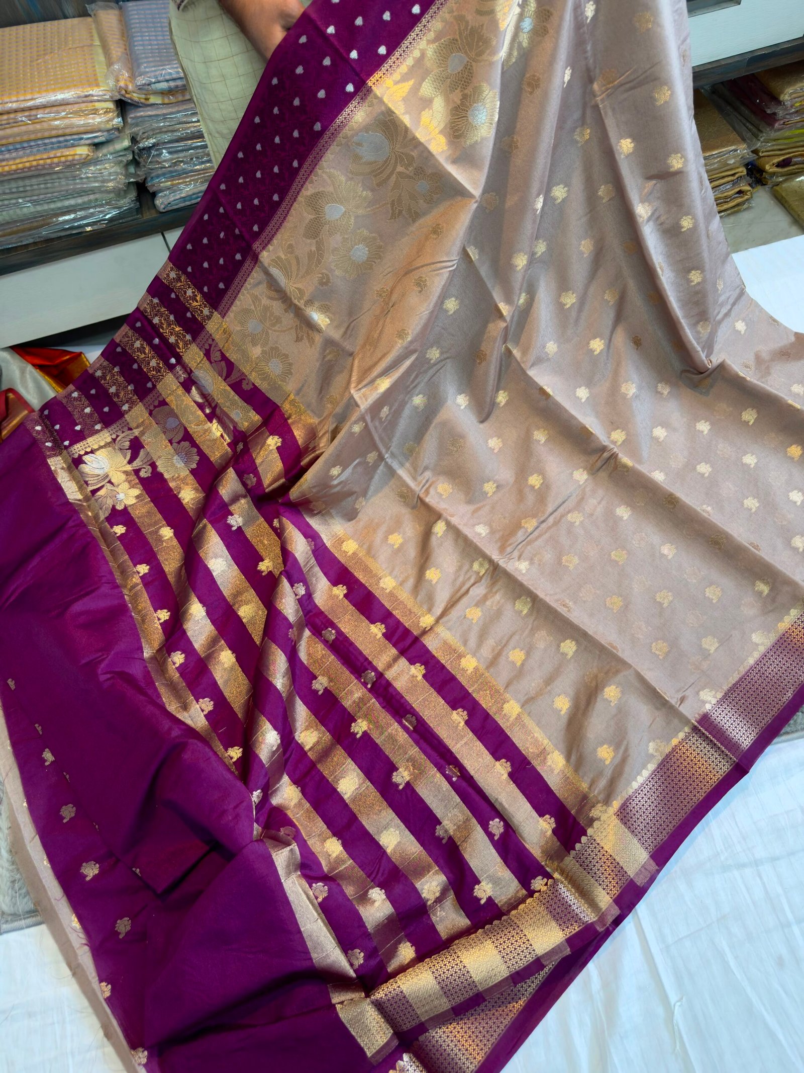 Benarasi dybl dupion soft silk fabric Latest fancy Trending Alfi meenakari contract design in border Beautiful bnarasi butti weaving full saree Contrast jacquard blouse pic Contrast zari stripes pallu