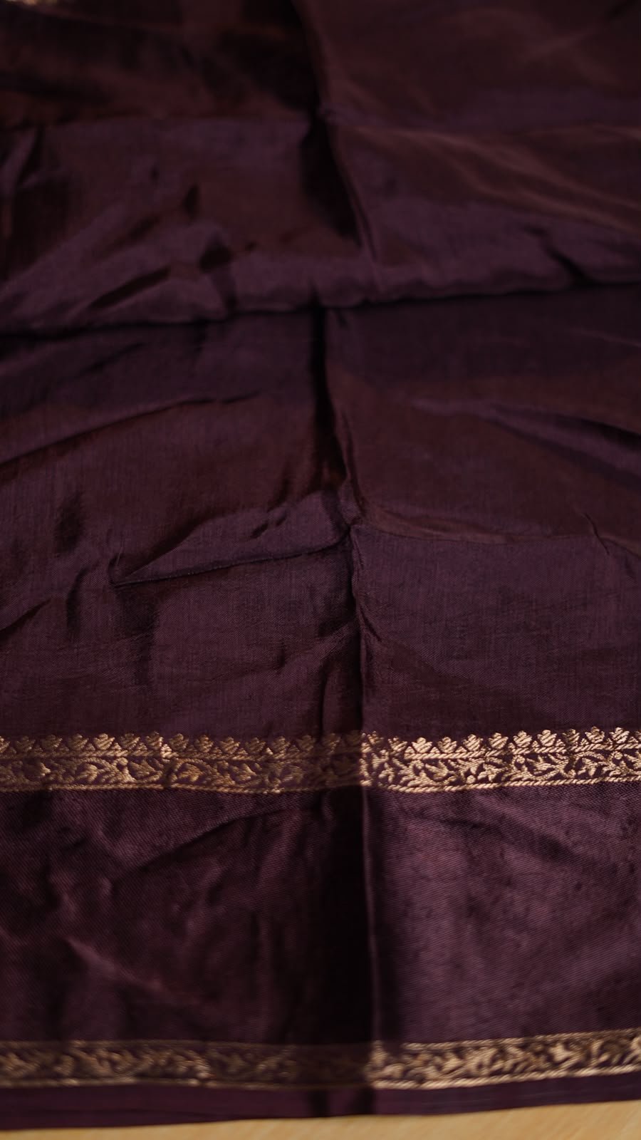 *Viscose Russian Dola* Viscose Russian Dola with satin border and lining zari pallu paired with pure Russian dola silk butti weaving blouse Trending pure saree with matching blouse - Image 3