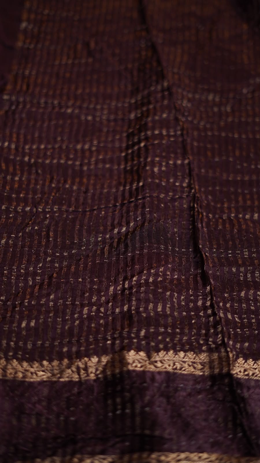 *Viscose Russian Dola* Viscose Russian Dola with satin border and lining zari pallu paired with pure Russian dola silk butti weaving blouse Trending pure saree with matching blouse - Image 4