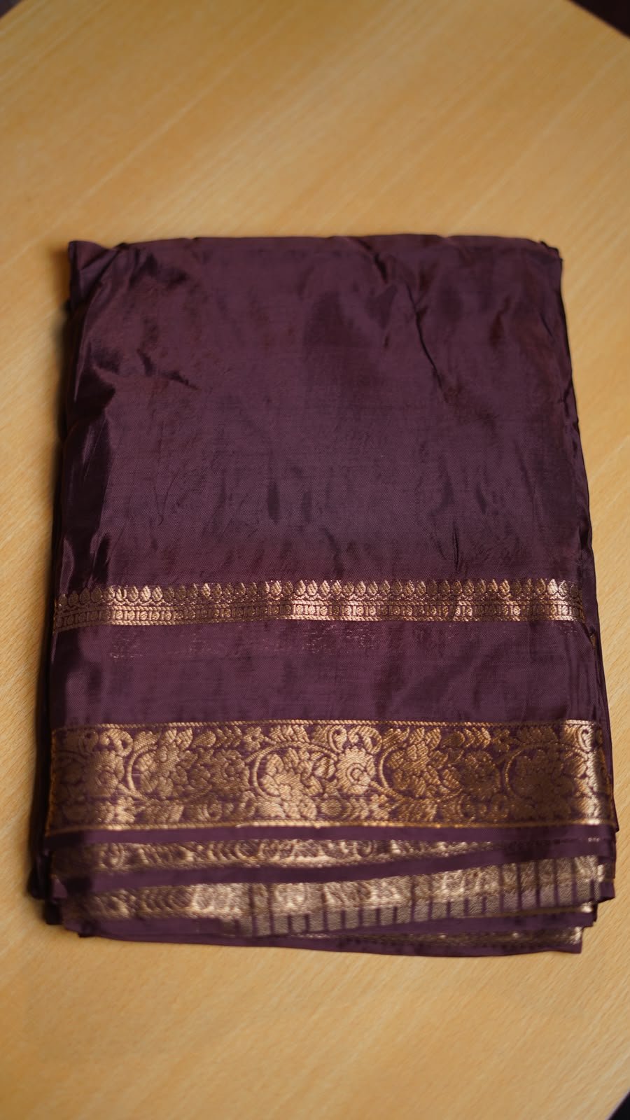 *Royale crepe* Pure viscose mysore crepe silk saree with bentex concept gap border and lining zari pallu Paired with matching butti weave viscose blouse Saree in trending colors - Image 2