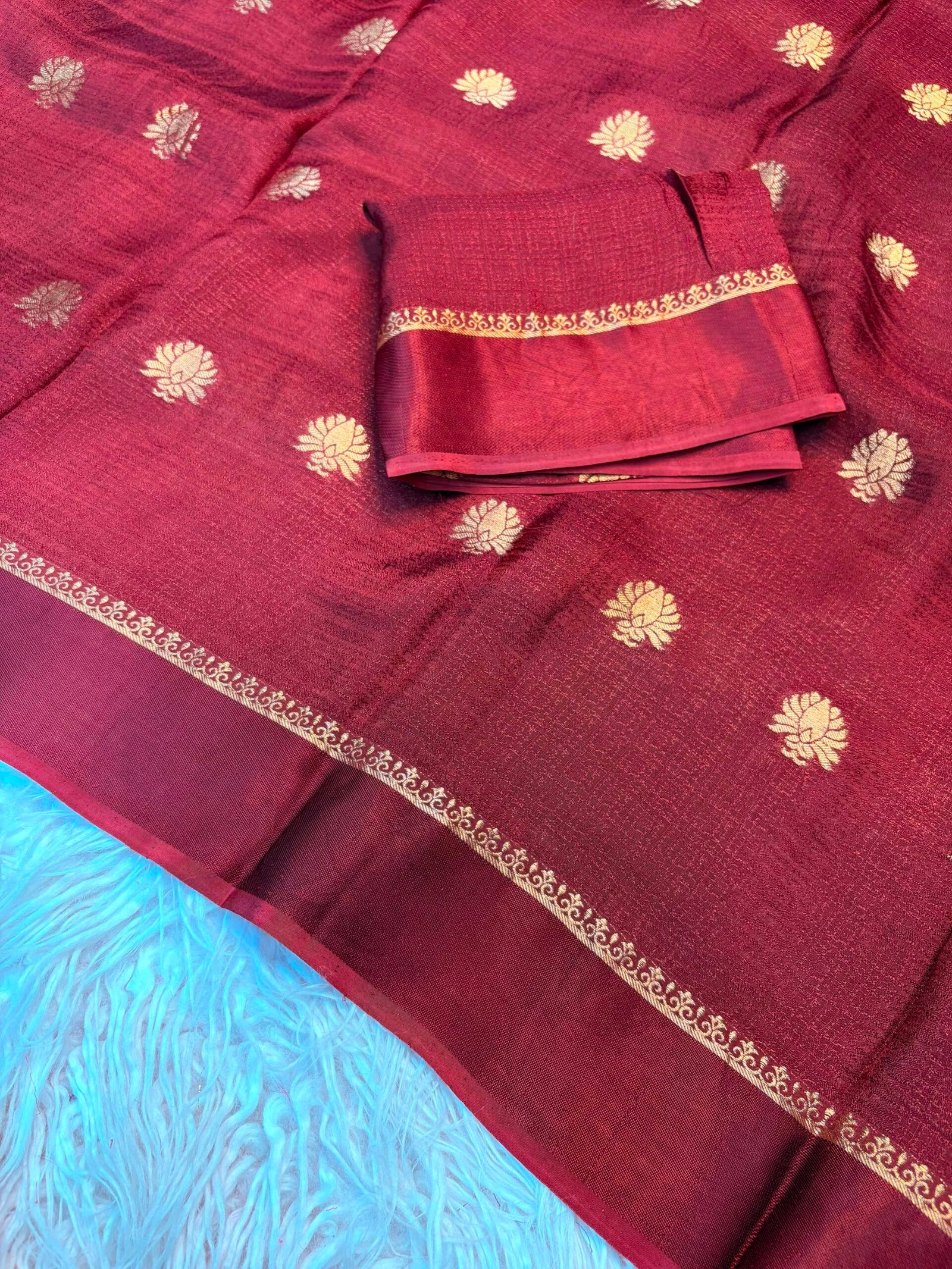1399/- Soft Viscose Khadi silk fabric with satin border both side and jacquard flower design all over with running blouse
